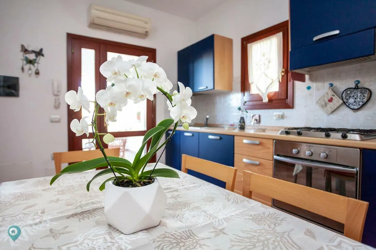Villino White Villa San Teodoro  Italy